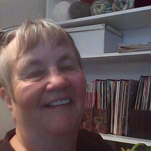 Meet your Posher, Joan